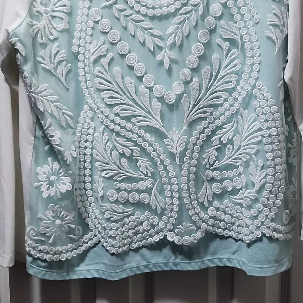 Ruby Rd L/S Embroidered Blouse - Picture 4 of 4